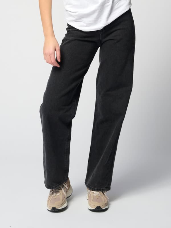 The Original Performance Loose Jeans - Washed Black Denim