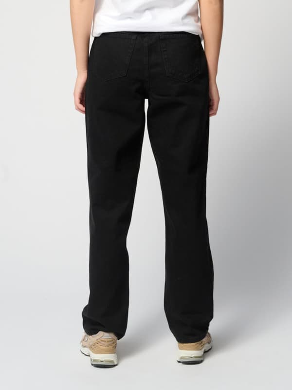 Performance Loose Jeans