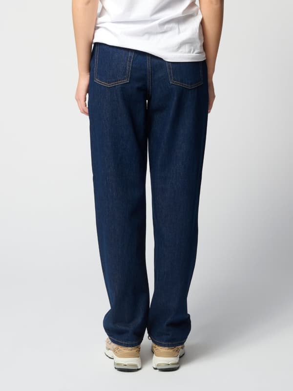 Performance Loose Jeans