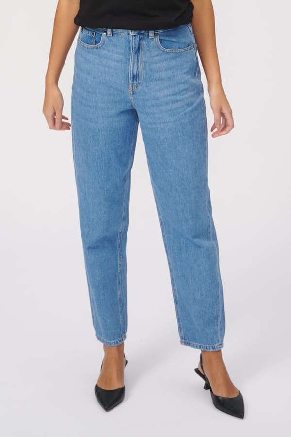 Performance Mom Jeans