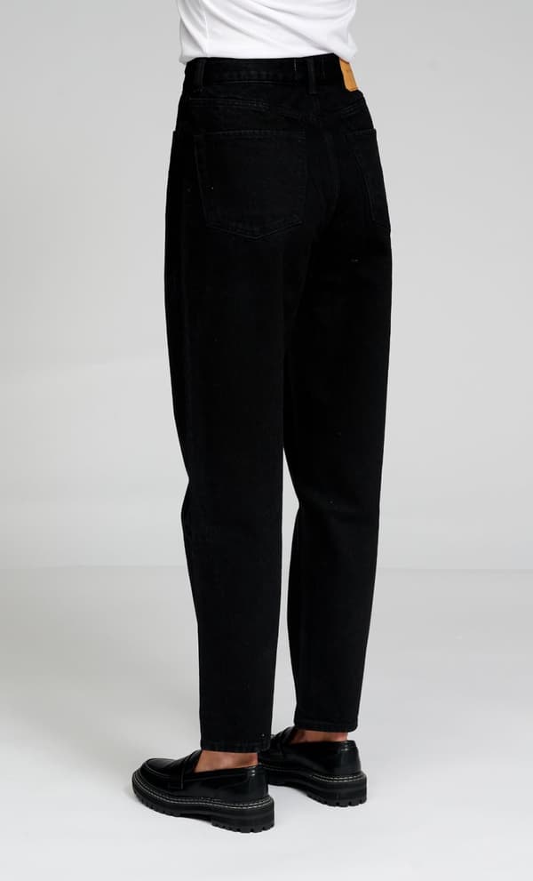 Performance Mom Jeans