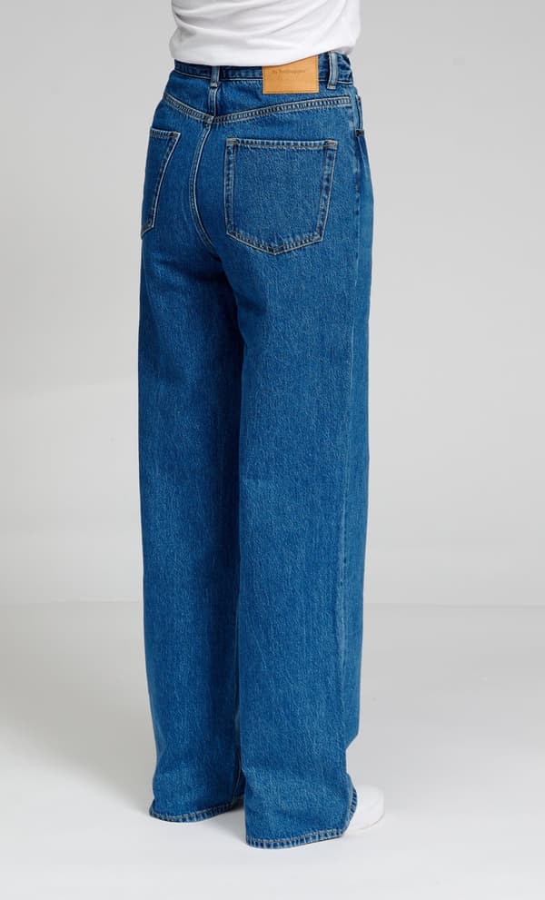 Performance Wide Jeans