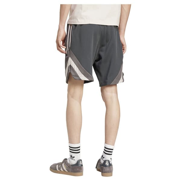 Adidas Real Madrid Originals Shorts 2XL / Regular Man