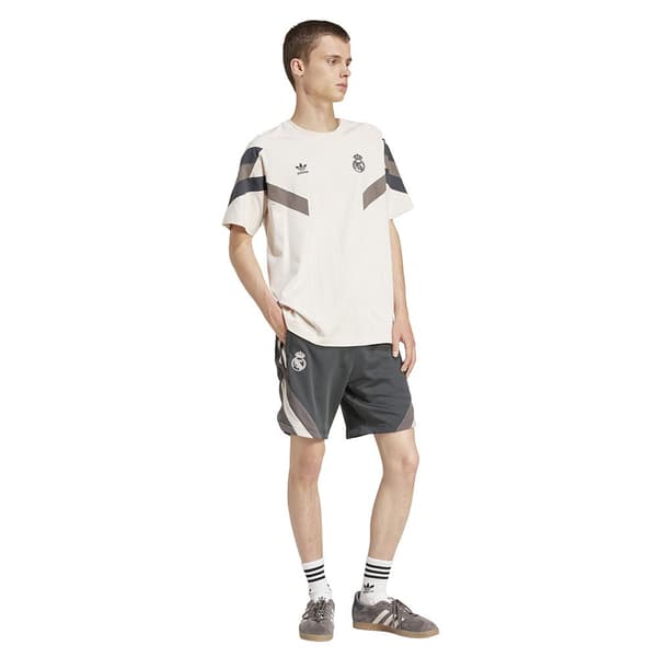 Adidas Real Madrid Originals Shorts  L / Regular Man