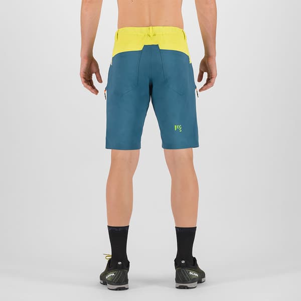 Karpos Lastia Bermuda Shorts Blå 50 Mand