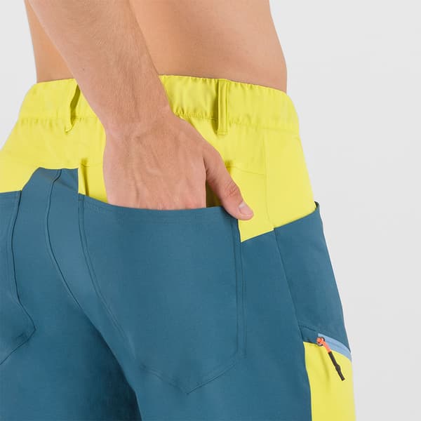 Karpos Lastia Bermuda Shorts Blå 48 Mand