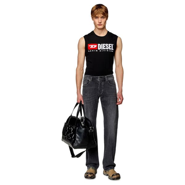 Diesel 00c06p-09h29 1985 Larkee Jeans Sort 38 / 30 Mand