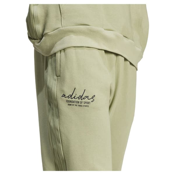 Adidas Brand Love French Terry Joggers Grönt S / Regular Man