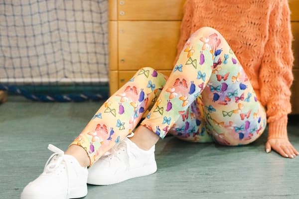 Korkeavyötäröiset pitkät leggingsit - Butterflies XL
