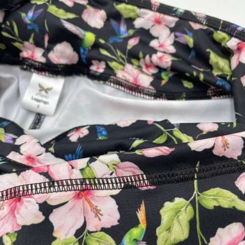 High Waist Cropped Leggings - Hummingbirds and Flowers XL