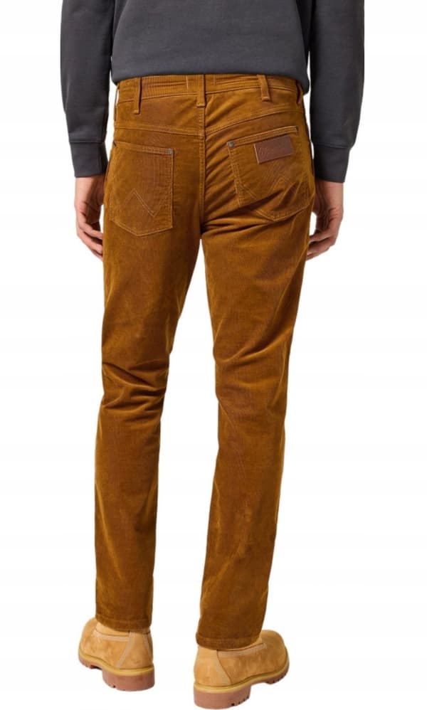 Wrangler GREENSBORO Munkekåbe LIGE FLYBELSBUKSER BRUN OKER W44 L34