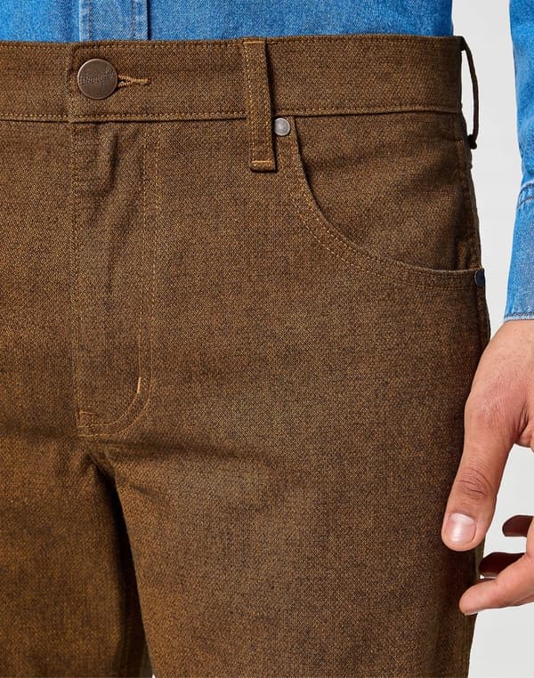 Wrangler GREENSBORO Munkekåbe LIGE BUKSER I BRUN STOF W36 L34