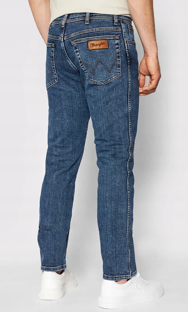 Wrangler Texas Slim Stonewash Slim Fitted Jeans W46 L32