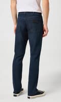 Miniatyrbild 4 av 8: Wrangler Texas Slim Bruised River Jeans Marinblå Denim W46 L34