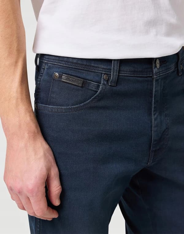 Wrangler Texas Slim Bruised River Jeans Marinblå Denim W46 L34