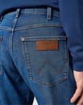Miniatyrbillede 6 af 8: Wrangler FRONTIER Outlaw Indigo DENIM LØSE JEANS W34 L32