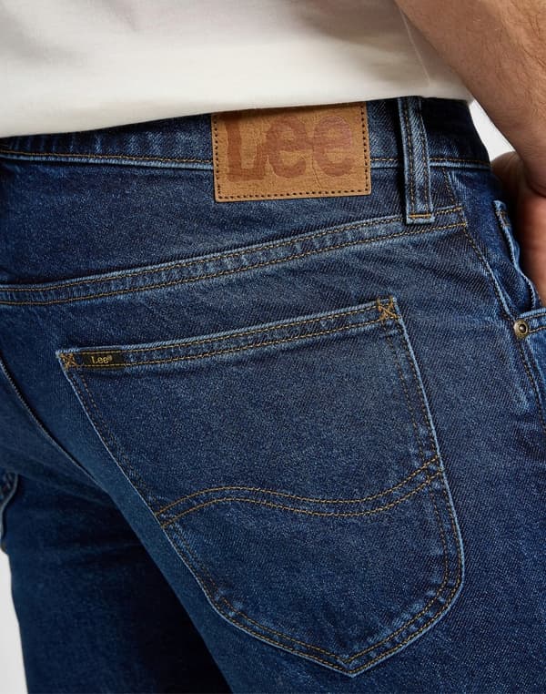 Lee DAREN Anomaly DENIM RAKA MARINBLÅA JEANS W32 L32
