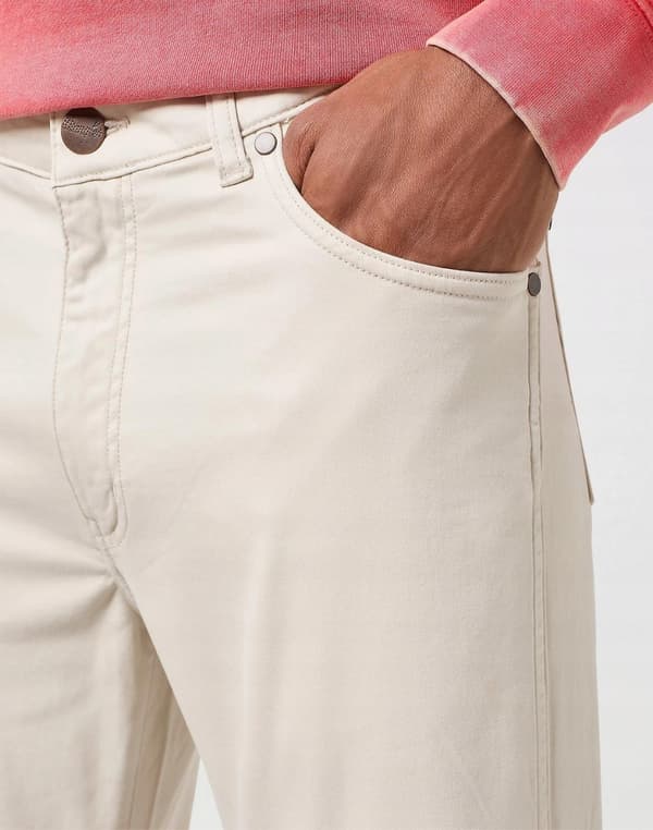 Wrangler LARSTON SLIM Stone FITTED BEIGE TYGBYXOR W40 L34