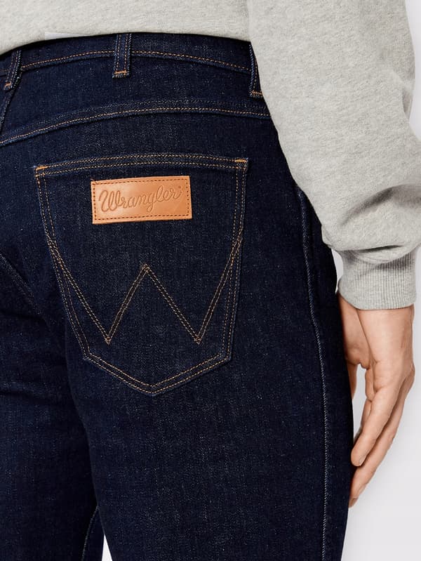 Wrangler Greensboro Day Drifter Raka Marinblå Jeans W33 L36