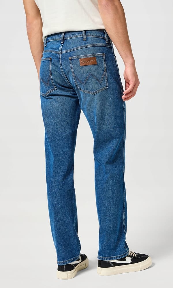 Wrangler FRONTIER RELAXED Raindrop LØSE LIGE JEANS W32 L30