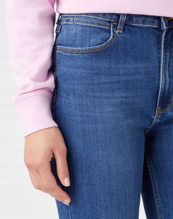 Wrangler STRAIGHT Hudson NAISTEN SUORA HIGH JEANS W29 L30