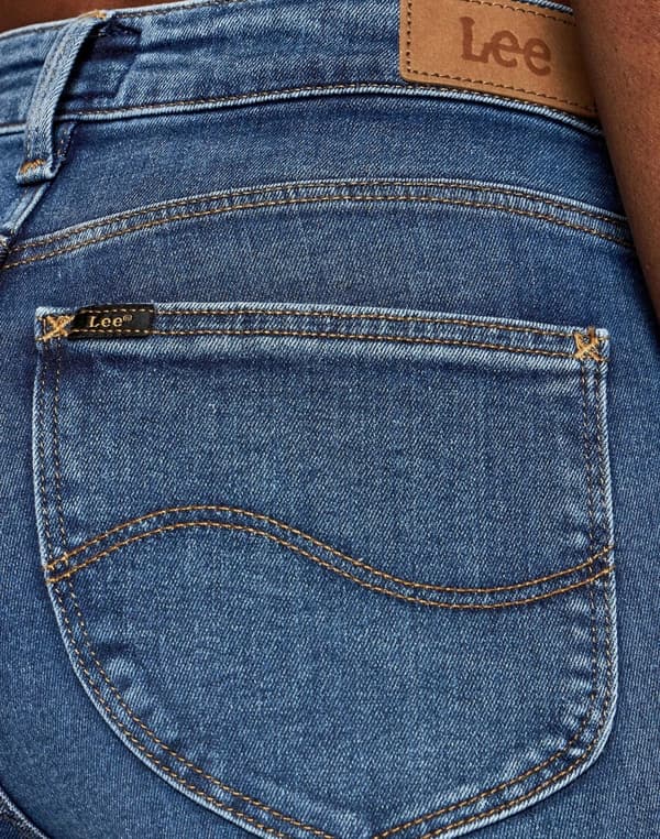 Lee SCARLETT HIGH LONDON Ely HØJLÆNGDE DAMEBUKS SLIM FIT LYNLÅS 7/8 W26 L33