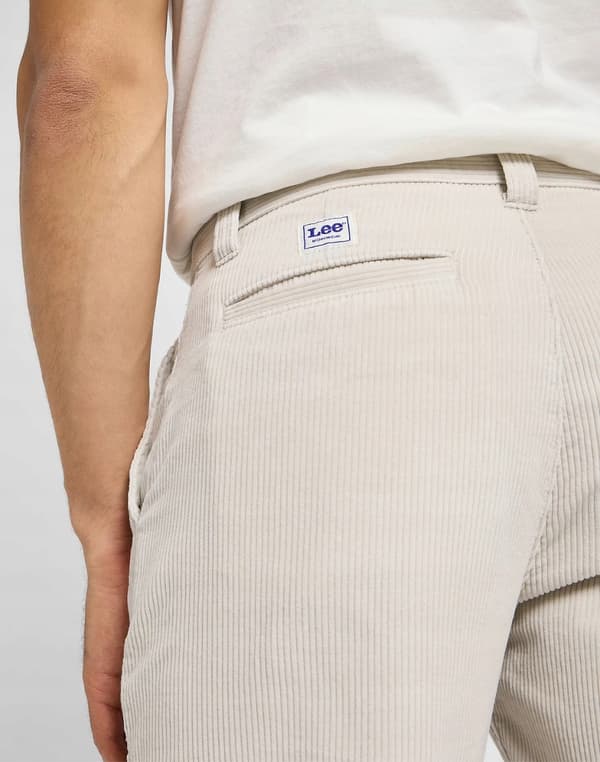 Lee RELAXED WORKWEAR CHINO ECRU LØSE FLYBELSBUKSER CHINO W34 L34