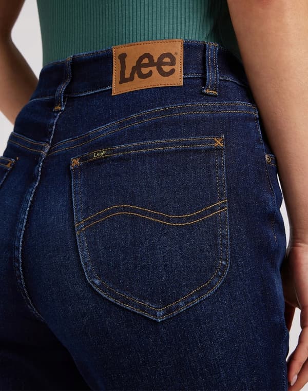 Lee ULC BOOTCUT DENIM KOMFORTABLE FLAREDE DAMEJEANS W26 L31