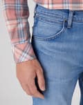 Pikkukuva 6 / 9: Wrangler LARSTON SLIM 365 COOL Twist -istuvat farkut W32 L32
