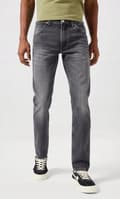 Miniatyrbild 3 av 7: Wrangler 11MWZ ORIGINAL SLIM Marshall FITTED SVART GRÅ DENIM W33 L32