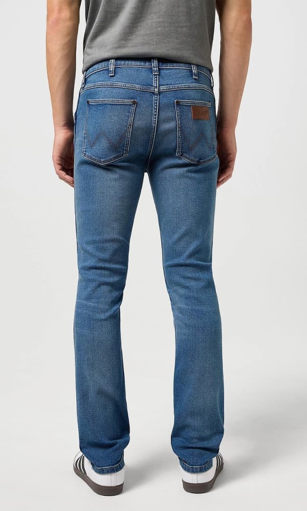 Wrangler GREENSBORO Käsintehdyt EPIC SOFT SUPER SOFT STRETCH DENIM -farkut W38 L34
