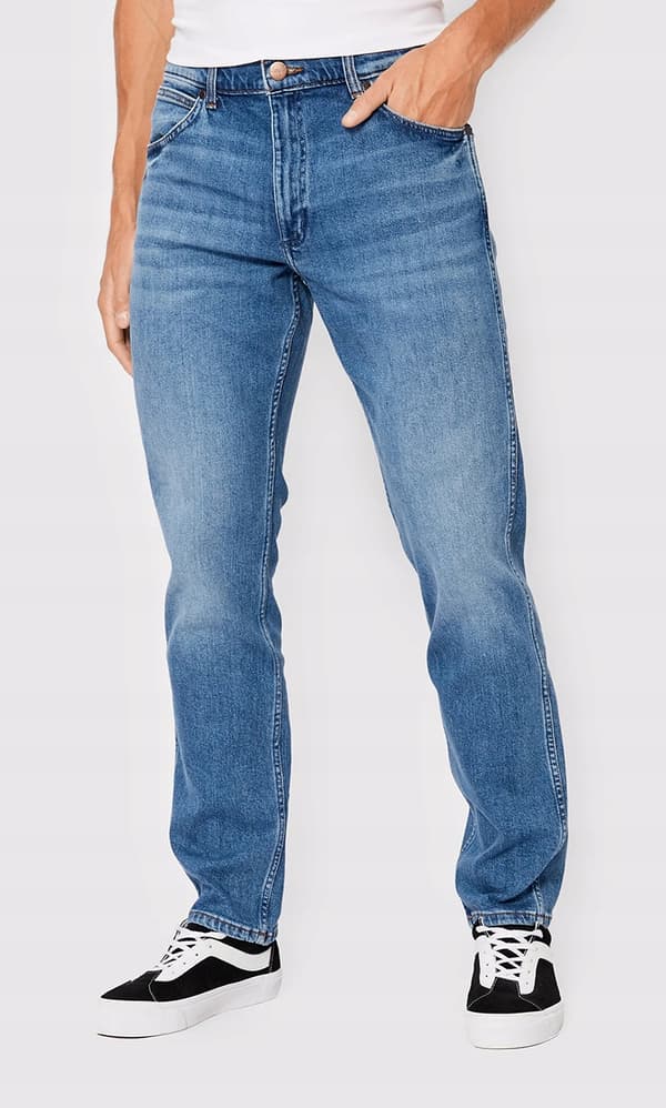 Wrangler GREENSBORO Uusi suosikki SIMPLE BLUE JEANS W46 L32