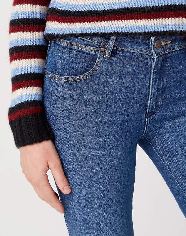 Wrangler BOOTCUT Renegade Body Bespoke FLARE MØRK DENIM W29 L32