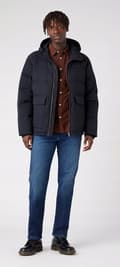 Pikkukuva 5 / 7: Wrangler FRONTIER RELAXED Green Fuzz 365 LÄMPIMÄT FARKUT VÄLJÄT FARKUT W32 L32