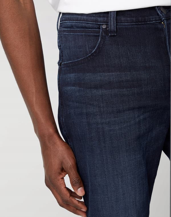 Wrangler RIVER Dusky Night 365 LÄMMIN CLASSIC TAPERED DARK DENIM W32 L32
