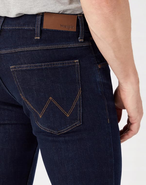 Wrangler REGULAR Begagnad Blå KLASSISK MARINBLÅ DENIM W31 L32