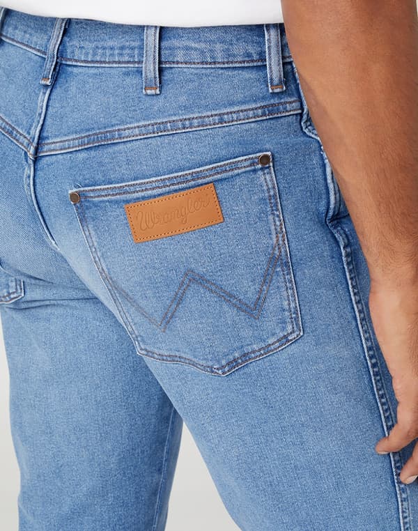 Wrangler River Cool Twist 365 Cool Classic Avsmalnande Andningsbar W36 L34