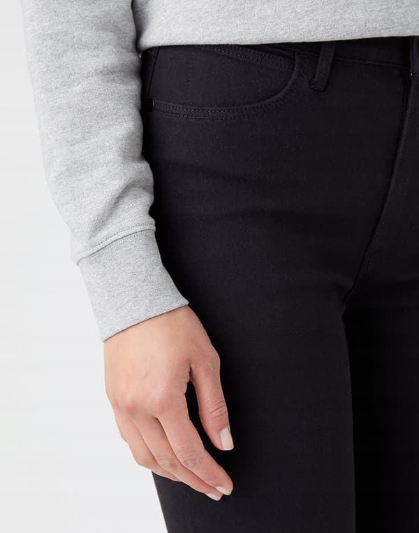Wrangler SKINNY Svarta SVART HÖGA TUBE W29 L32