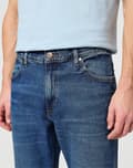 Miniatyrbillede 6 af 8: Wrangler River Seeing Double Klassisk konisk mørk denim W30 L32