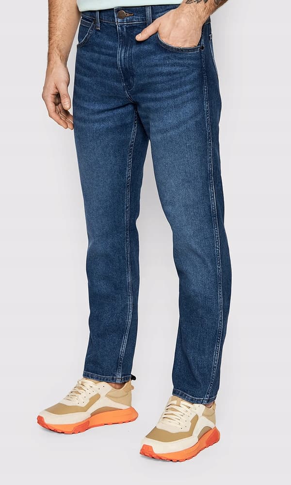 Wrangler Greensboro Blå Arcade Weather Anything Mörka Jeans W44 L32