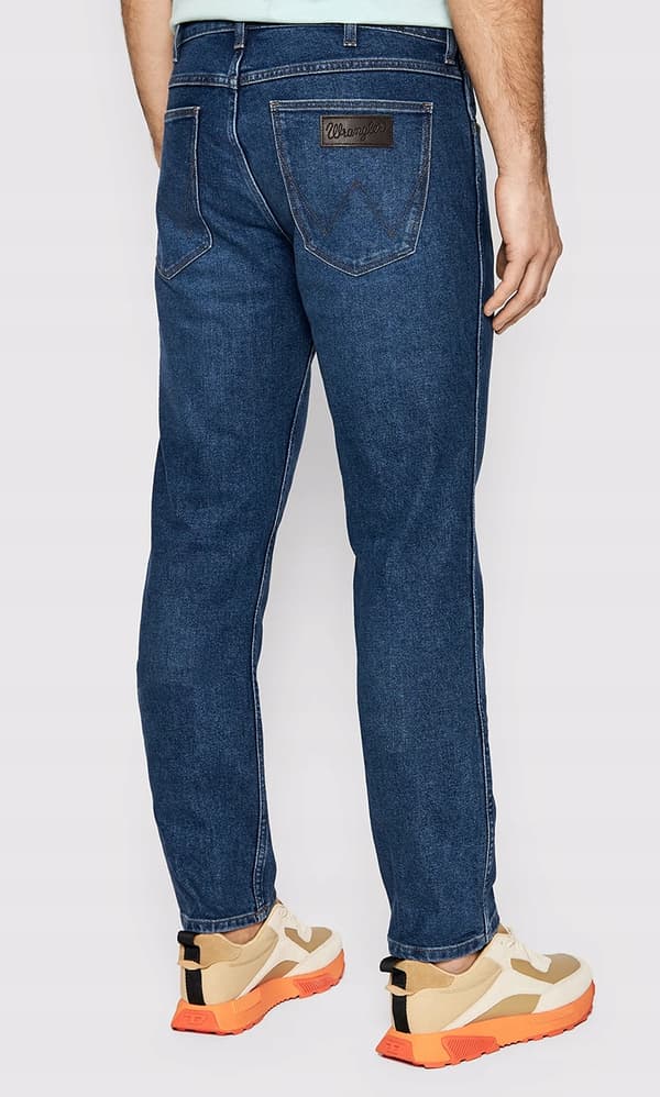 Wrangler Greensboro Blå Arcade Weather Anything Mörka Jeans W44 L32