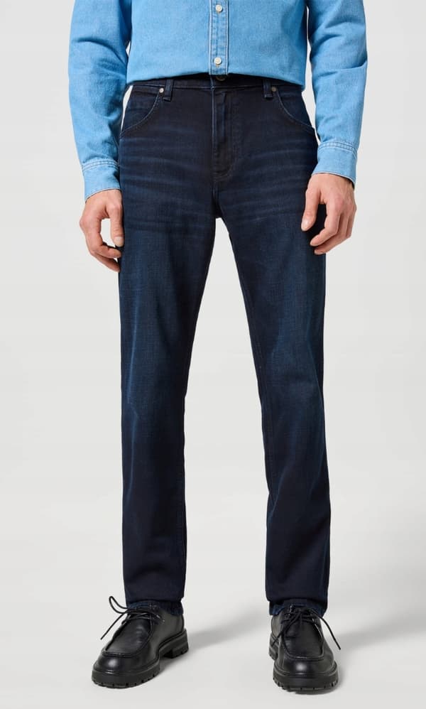 Wrangler GREENSBORO REGULAR Djupblå Svart RAK MARINBLÅ DENIM W32 L34