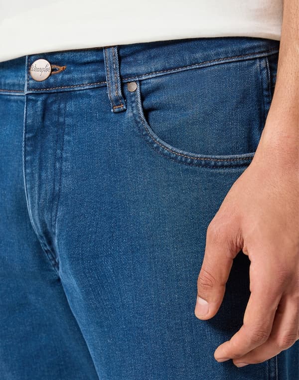 Wrangler GREENSBORO Siniharmaa UUSI MALLISTO SIMPLE DARK DENIM W30 L32