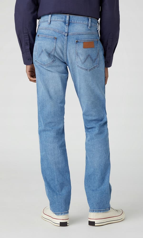 Wrangler Greensboro Cool Twist 365 Cool andningsbara blå jeans W44 L32