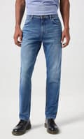 Miniatyrbild 3 av 8: Wrangler RIVER Treasures 365COOL KLASSISK AVSMASKINANDE FUNKTIONELL JEANS W38 L32