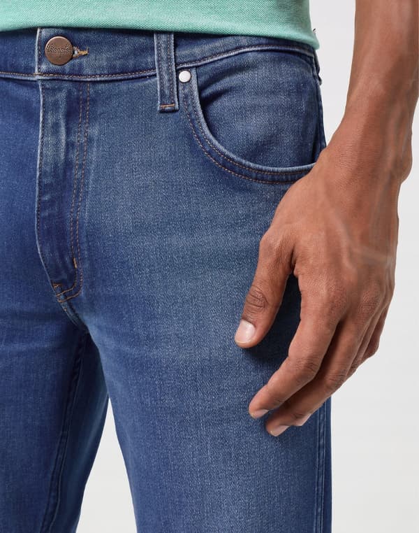 Wrangler Greensboro Rustic Free To Stretch Resårblå Jeans W40 L34