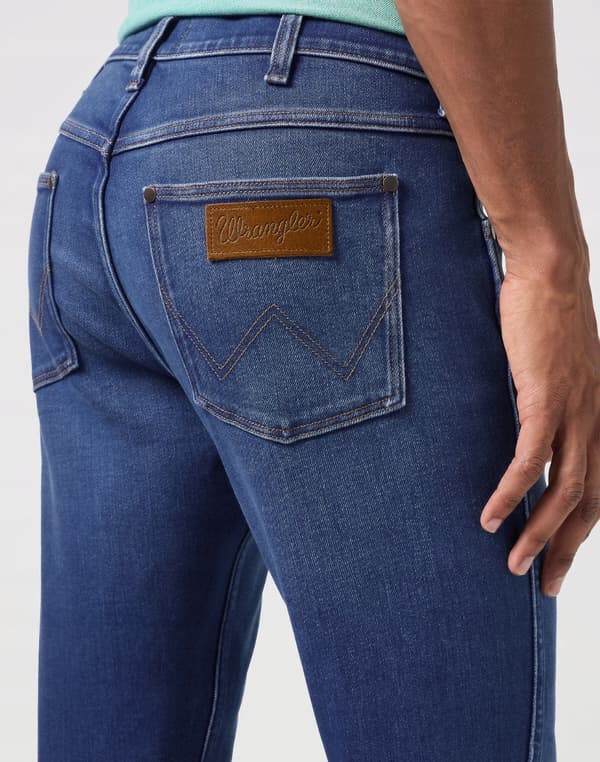 Wrangler Greensboro Rustic Free To Stretch Resårblå Jeans W40 L34