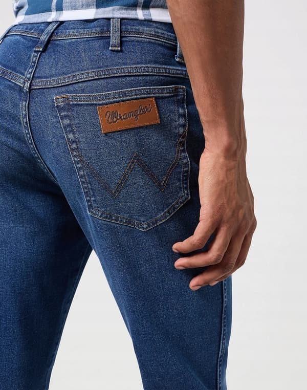 Wrangler Texas Slim Harvey Fitted Jeans Mörk Denim W36 L34