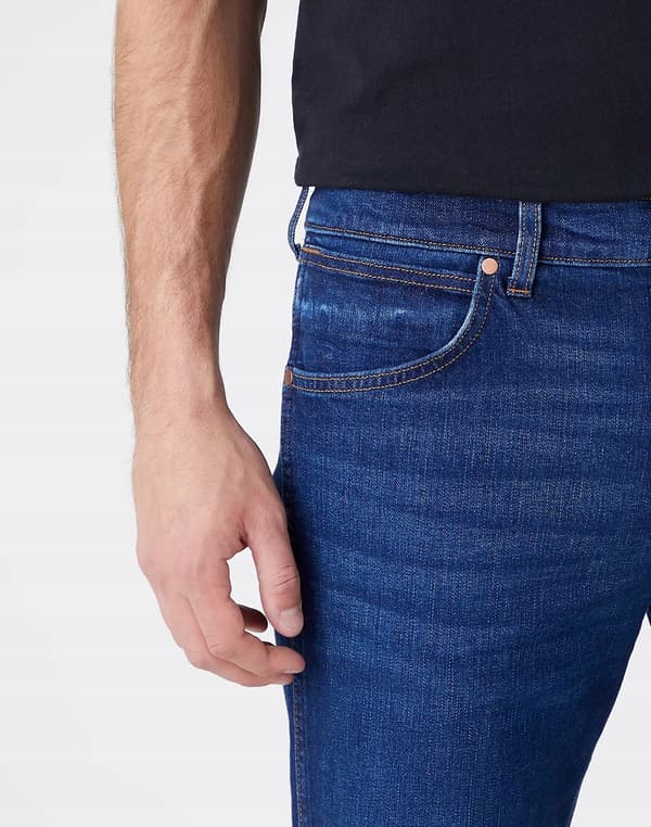 Wrangler GREENSBORO The Bullseye MÖRKA JEANS RAKA JEANS W34 L34