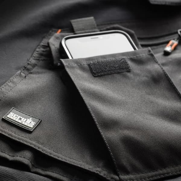 Arbetsbyxor - Scruffs - Pro Flex Plus - Svart - Slim Fit - Fickor för verktyg